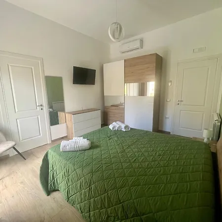 Il Teatro Gasthof Crotone