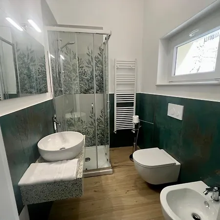 Il Teatro Gasthof Crotone